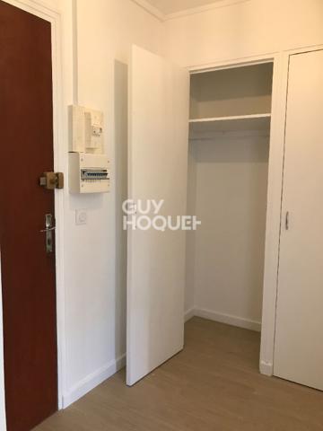 APPARTEMENT À LOUER DE 1 PIÈCE DE 29,80 M²