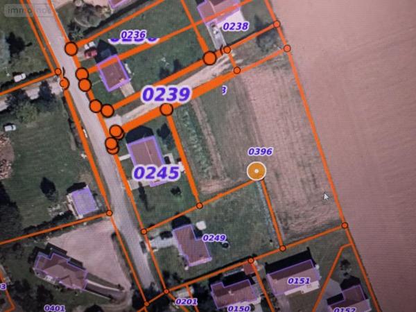 Terrain à Batir à vendre à Roudouallec dans le Morbihan (56110), ref : 56071-2521