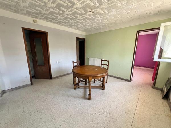 En village, maison 3 chambres de 96 m²