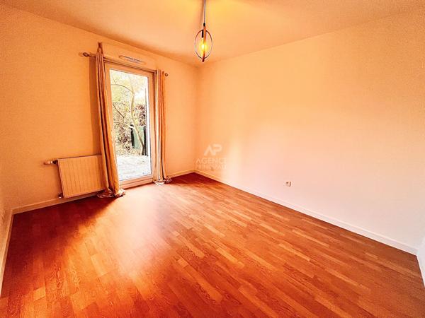 À vendre : Appartement 2 pièces à Cergy €187 000 ** - Référence 2217