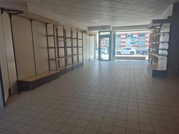 Local commercial à louer 72m² Liévin (62800)