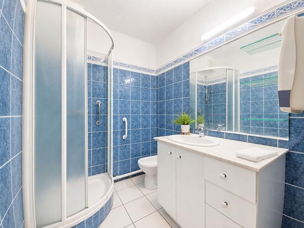 CASTANET-TOLOSAN - T4 de 92 m² en rez-de-jardin avec garage et cave
