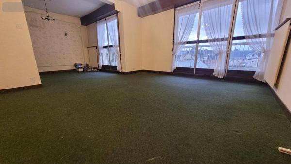 Appartement à vendre à Sablé-sur-Sarthe dans la Sarthe (72300), ref : 72068-2136