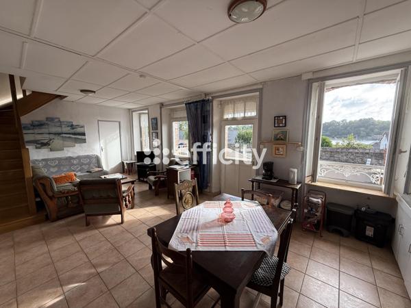 Maison
         5 pièces
        - 55 m² 152 500 € *