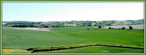 Corps de ferme au calme avec vue dégagée sur la campagne