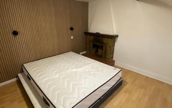 Maison à vendre    6 pièces •  Les Mureaux