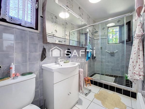 VILLA  3 FACES - 3 CHAMBRES - GARAGE - VUE DÉGAGÉE