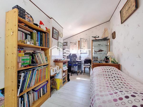 VILLA  3 FACES - 3 CHAMBRES - GARAGE - VUE DÉGAGÉE