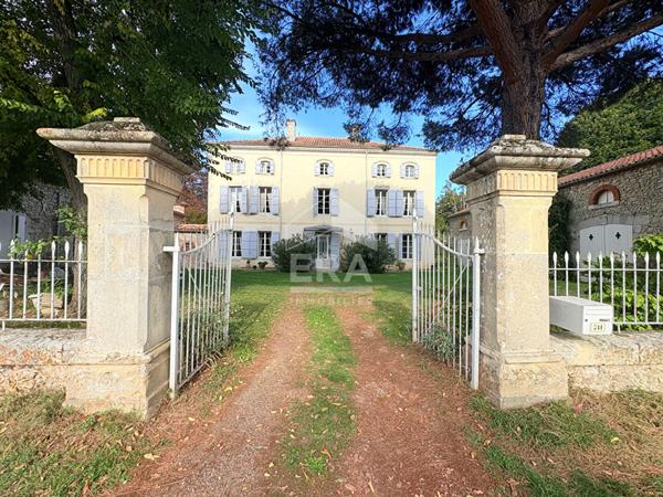 PROPRIÉTÉ DE CARACTÈRE - XIX° , PROCHE D'AGEN