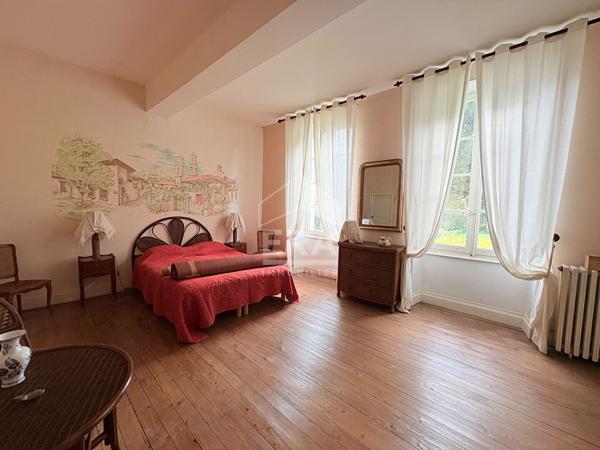 PROPRIÉTÉ DE CARACTÈRE - XIX° , PROCHE D'AGEN