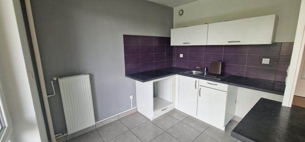 A LOUER BREST BELLEVUE T2 47m² EN TRES BON ETAT