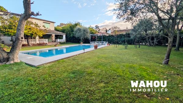 Mougins (06250) Maison provençale 5 chambres avec piscine et garages à Mougins