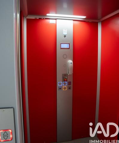 Maison à vendre 8 pièces 235 m² Crest