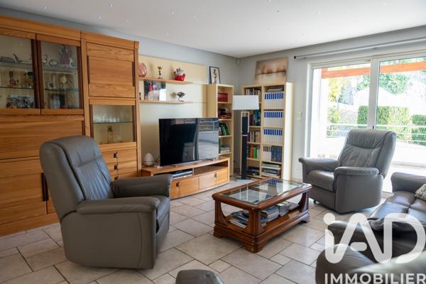 Maison à vendre 8 pièces 235 m² Crest