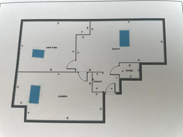 Appartement à rénover – 35 m² – Avenue de Laon, Reims