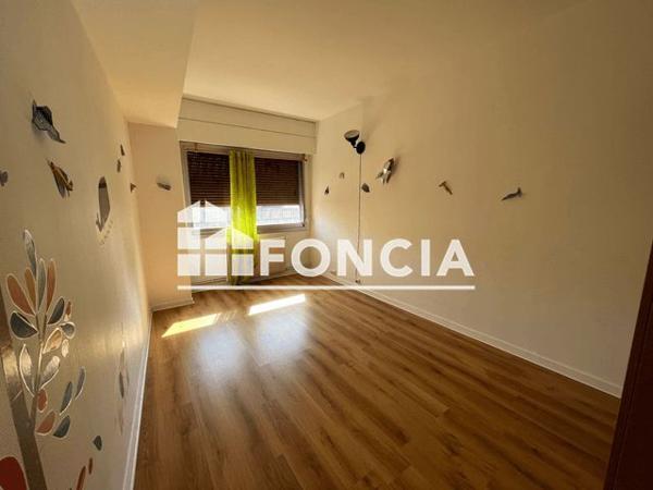 Location Appartement 3 pièces 93.45 m² - 25-27 RUE OCTAVE FEUILLET Nantes 44000