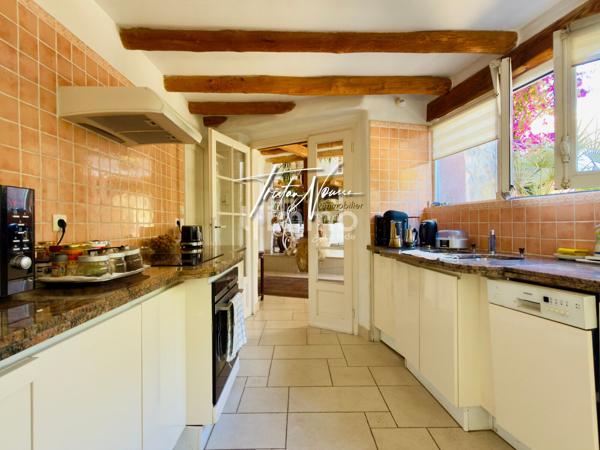 Maison d'exception - 212 m2 en 4 faces - Saint Cyprien Le Golf