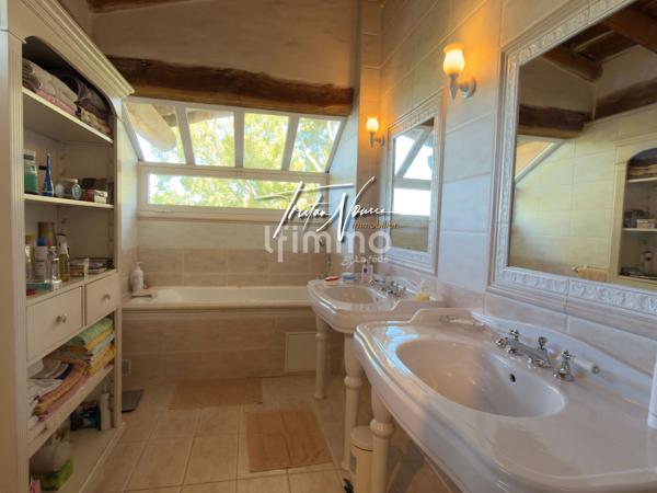 Maison d'exception - 212 m2 en 4 faces - Saint Cyprien Le Golf