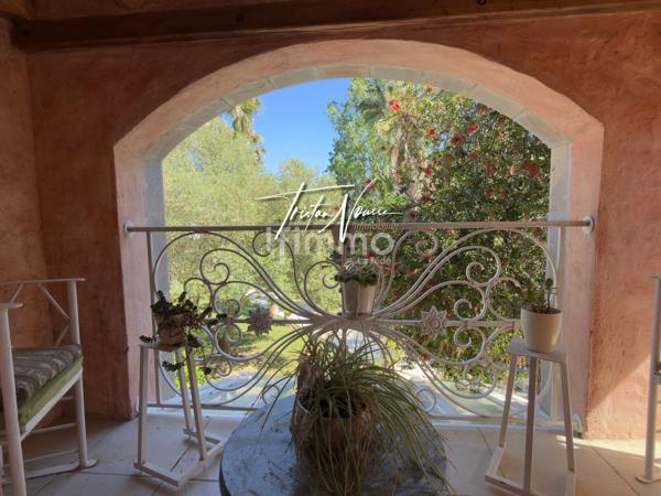 Maison d'exception - 212 m2 en 4 faces - Saint Cyprien Le Golf