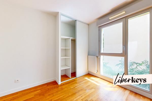 T3 lumineux avec balcon et garage double – Lyon 8