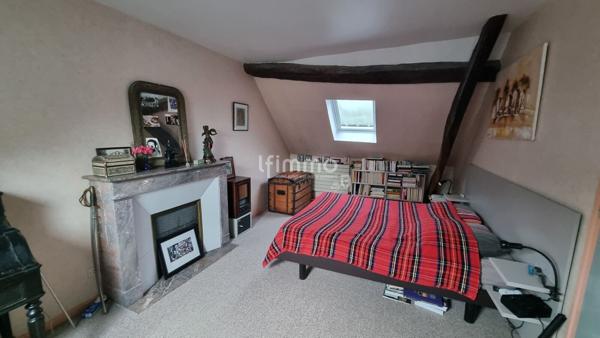 Maison ancienne rénovée de 158 m², Couëron hameau de la Galonnière.