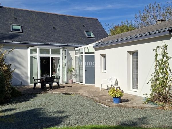 Maison ancienne rénovée de 158 m², Couëron hameau de la Galonnière.