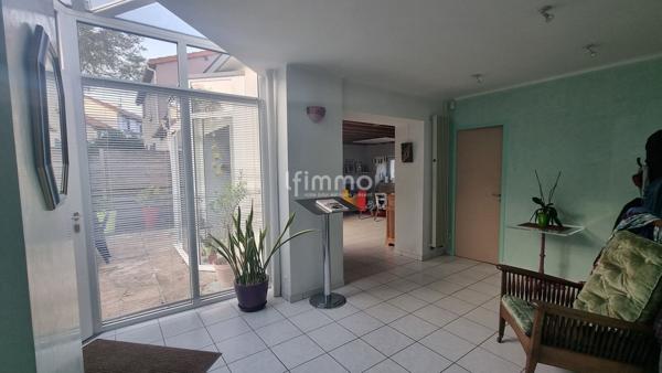 Maison ancienne rénovée de 158 m², Couëron hameau de la Galonnière.