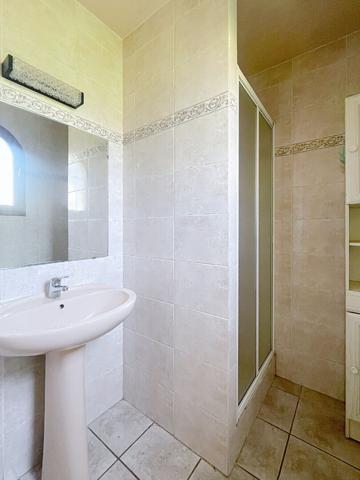 FREJUS Villa T4 Quartier résidentiel, jardin, garage, calme