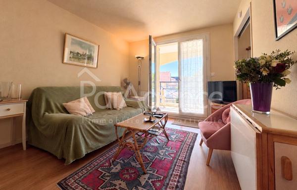 Appartement avec aperçu mer et terrasse Pontaillac