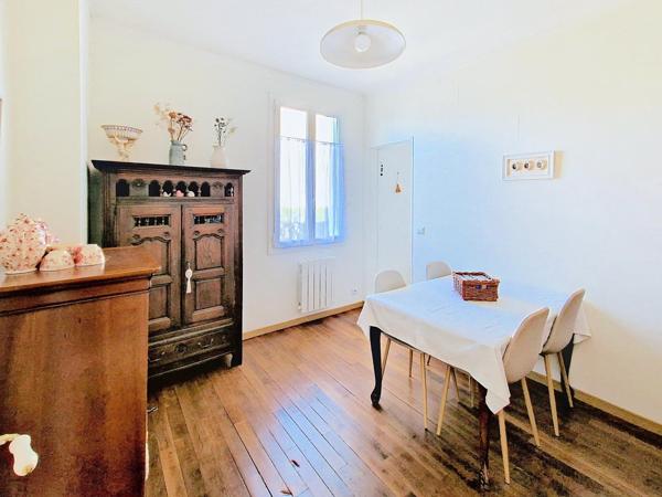 Maison à PLAISIR, 78370 - 8 pièces 145m²