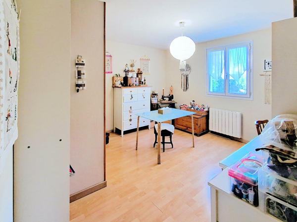 Maison à PLAISIR, 78370 - 8 pièces 145m²