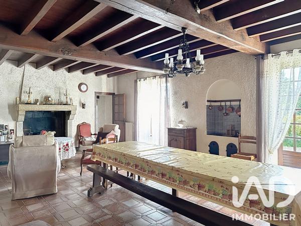 Maison à vendre 5 pièces 177 m² Neuvy-Bouin