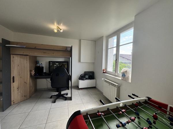 Maison 129 900 € Puy-l'Évêque 5 p 90 m² DPE C