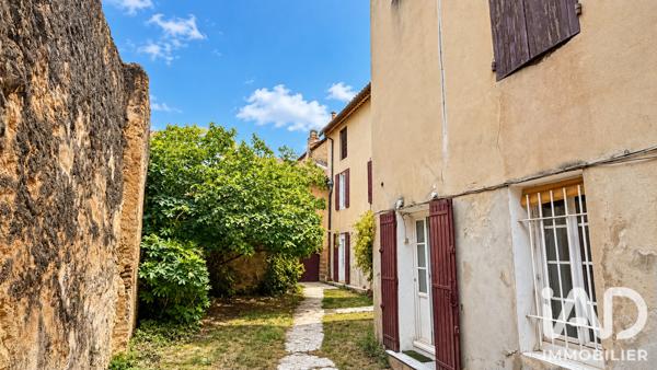 Maison à vendre 8 pièces 243,4 m² Sorgues