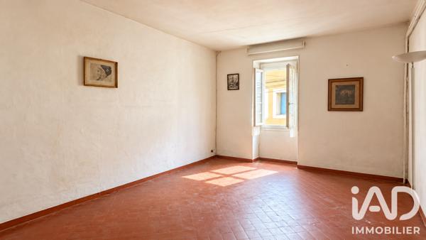 Maison à vendre 8 pièces 243,4 m² Sorgues