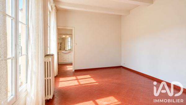 Maison à vendre 8 pièces 243,4 m² Sorgues