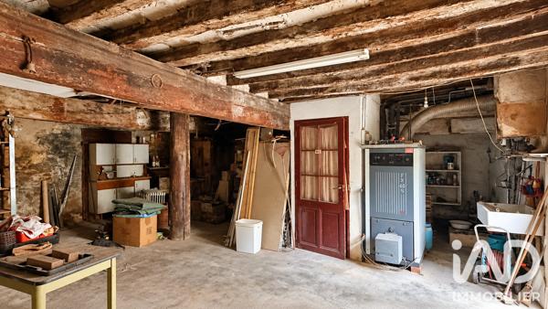 Maison à vendre 8 pièces 243,4 m² Sorgues