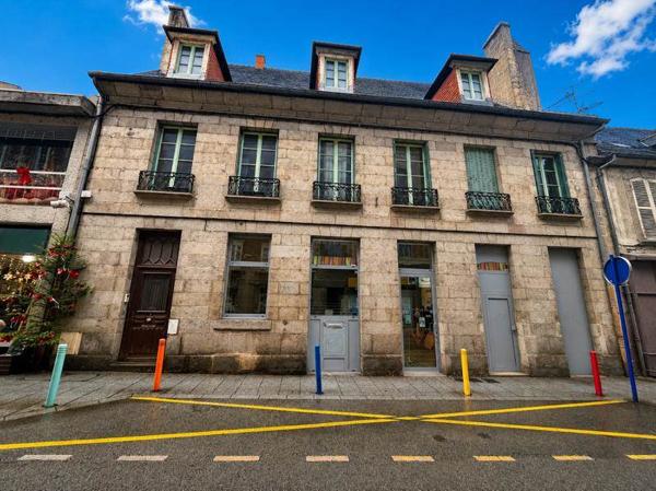 Maison à vendre 171 359 € Aubusson 7 p 460 m² DPE