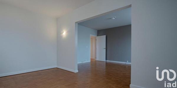 Appartement 4 pièces de 72 m² à Pontault-Combault (77340)