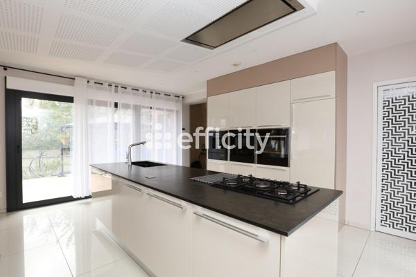 Maison 7 pièces - 220 m² Bien prestige