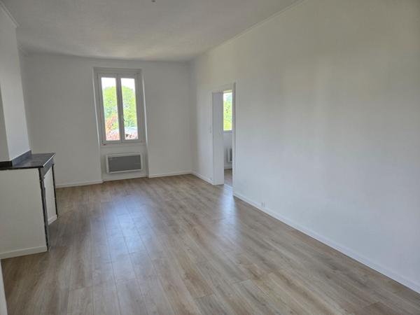 Appartement Carmaux T3 Bis de 80 m²
