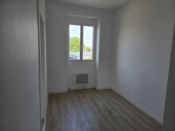 Appartement Carmaux T3 Bis de 80 m²