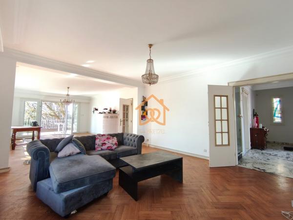 Unique ! Belle Maison de 295m² Lingolsheim sur 10 ares de terrain