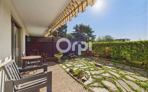 Appartement à vendre    3 pièces • 70,10 m2 Mandelieu-la-Napoule