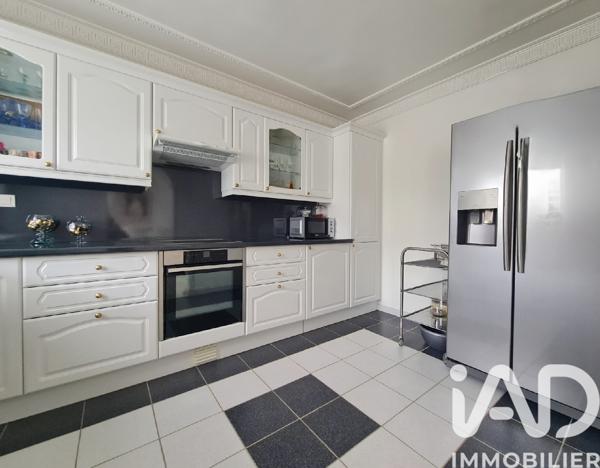 Maison à vendre 7 pièces 156 m² Montfermeil
