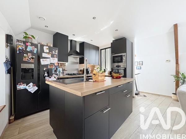 Maison à vendre 9 pièces 246 m² Marines