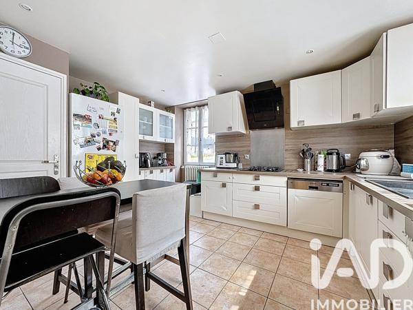 Maison à vendre 9 pièces 246 m² Marines