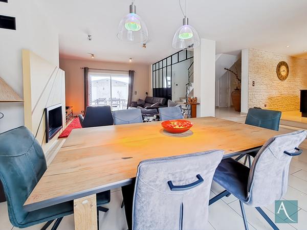 Maison Haut Standing à Ollainville 7 pièces avec 5 chambres, 152 m² + Dépendance de 19 m²