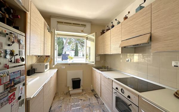 Appartement à vendre    2 pièces • 52,25 m2 Roquebrune-Cap-Martin