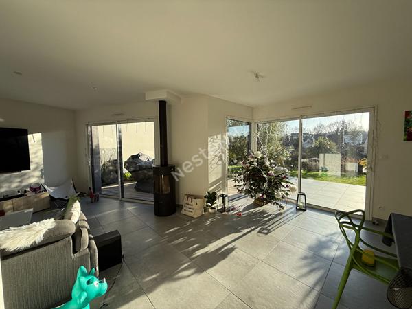 Maison contemporaine à vendre à Domloup - 4 chambres